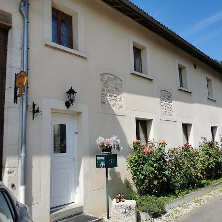 Le Vieux Chene Apartment Parois Екстериор снимка